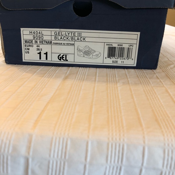 ASICS “Future Camos”… - Picture 3 of 7